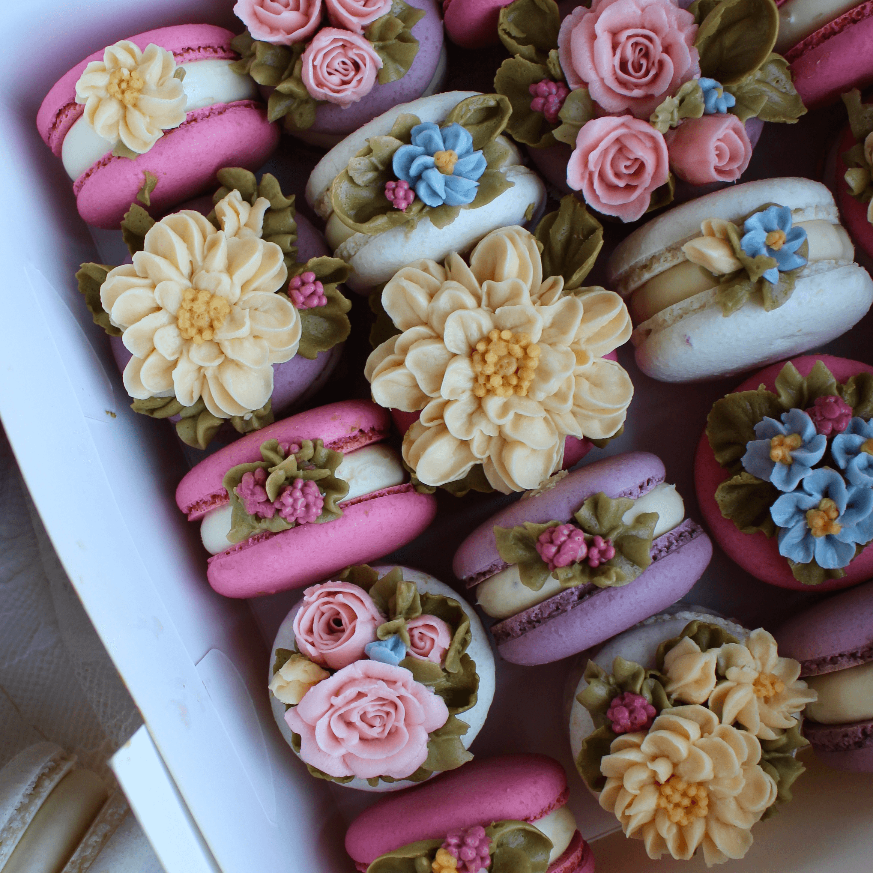 Seasonal Specials Seasonal holiday themed macarons